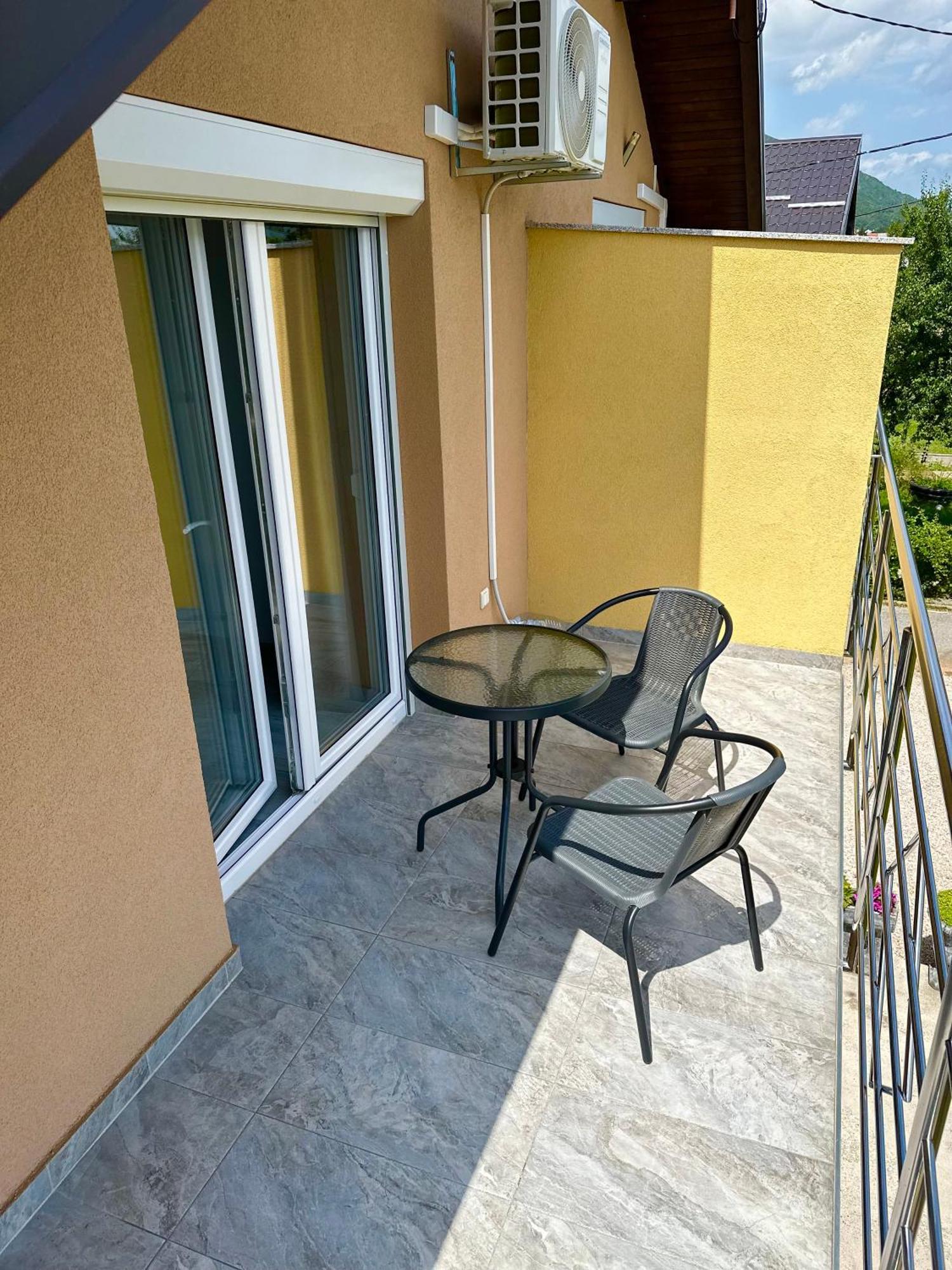 Sweet Dreams Home Korenica Exterior photo